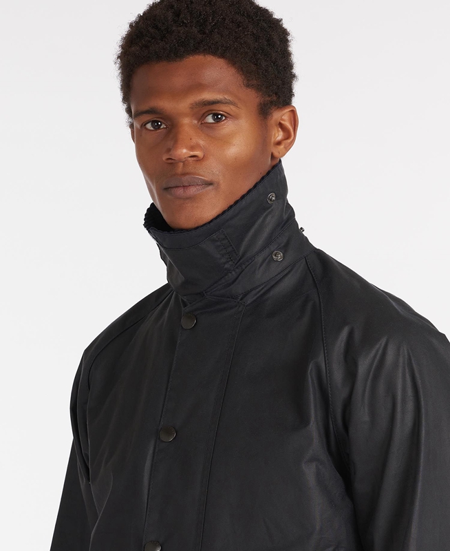 Men's Barbour Beaufort® Waxed Jackets Black | TCXR-69248